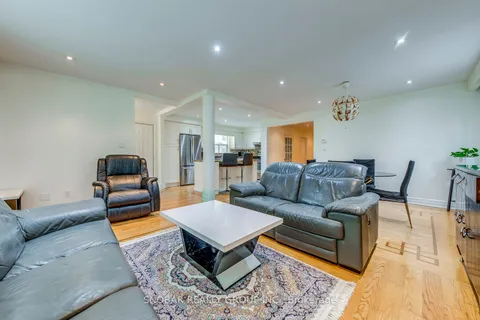 34 Barkwin Drive, ON M9V 2W3