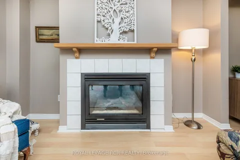 315 Cottonwood Street, ON L9W 4X7