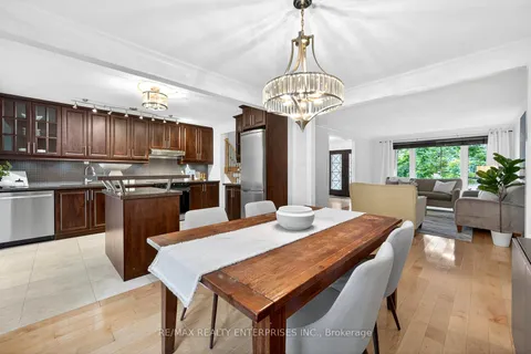 2439 Arioso Court, ON L5K 1X9