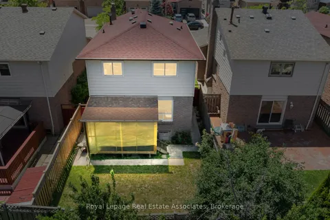 4207 Elora Drive, ON L5B 2Y6