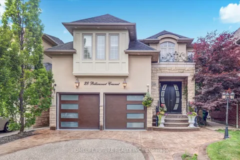 28 Billancourt Crescent, ON L6P 1N5