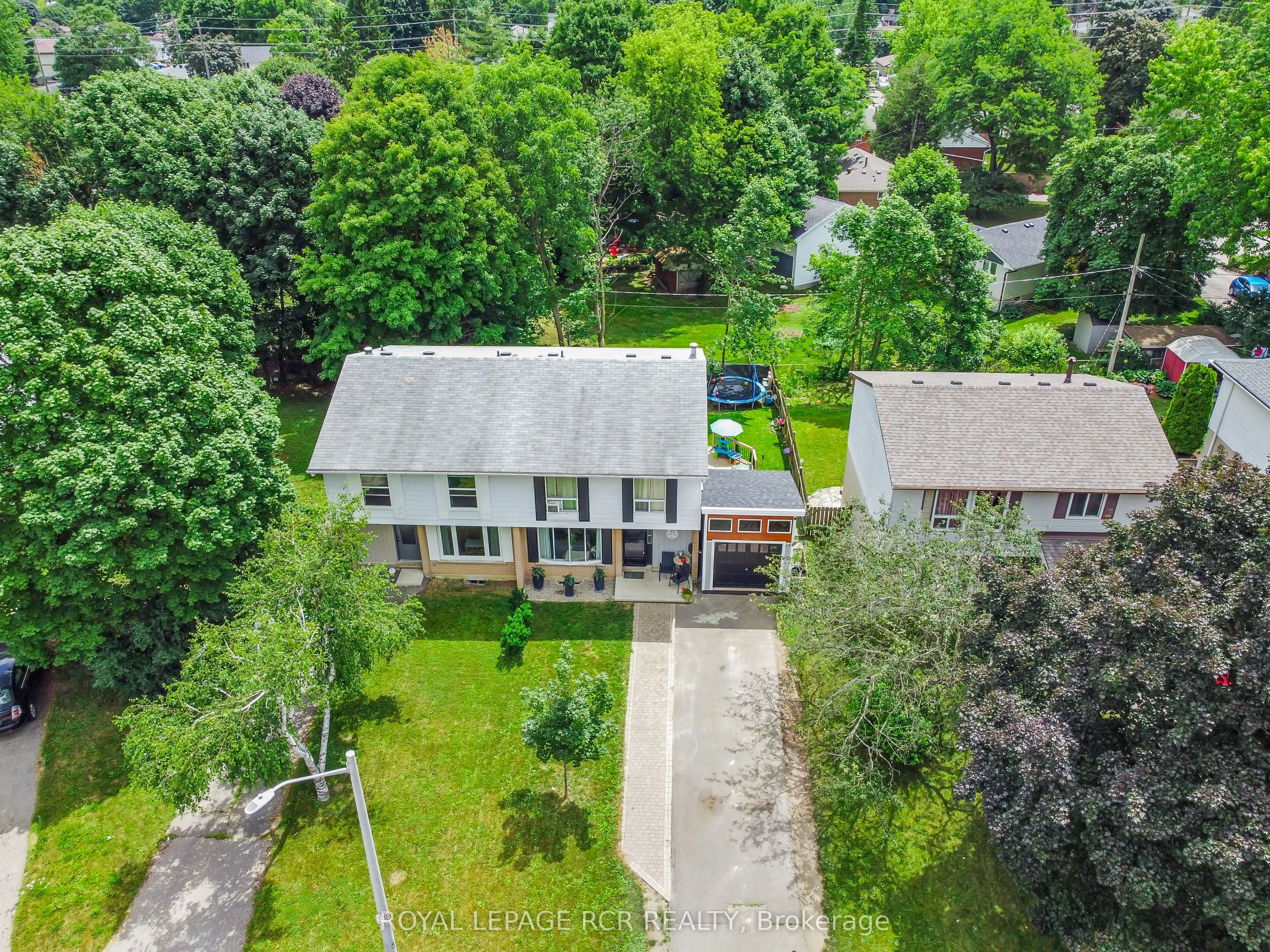 35 South Park Drive, ON L9W 1R7