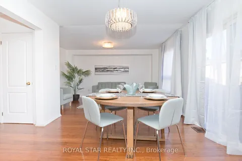 13 Waterdale Road, ON L7A 1S7