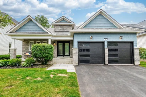 42 Somerville Road, ON L7J 3A1
