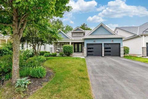 42 Somerville Road, ON L7J 3A1
