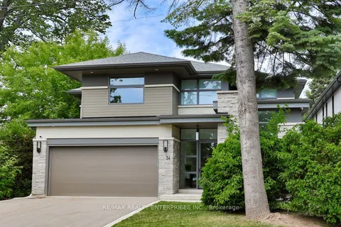 34 Onaway Road, ON L5G 1A4