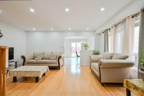21 Riverplace Crescent, ON L6P 2N2