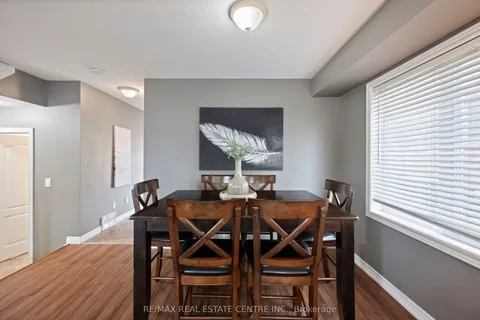 6 Maude Court, ON L9W 0A3