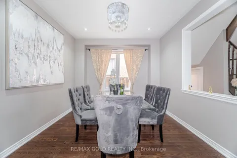 44 Gardenbrooke Trail, ON L6P 3J3