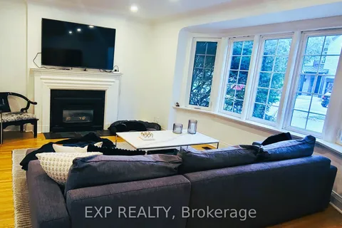 25 Mcclinchy Avenue, ON M8X 2H9