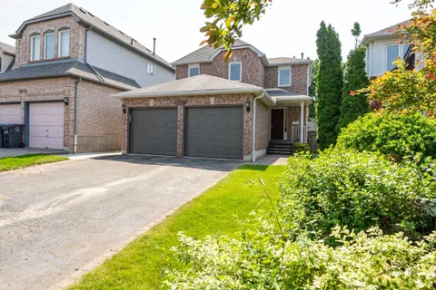 5820 Tayside Crescent, ON L5M 5J6