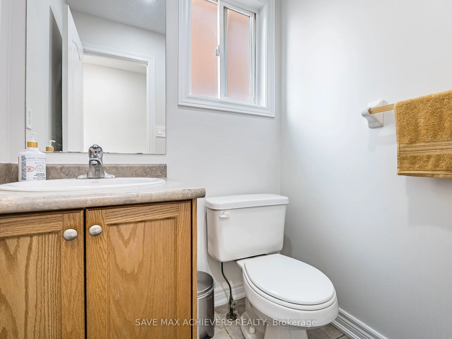 65 Eastview Gate, ON L6P 1N5