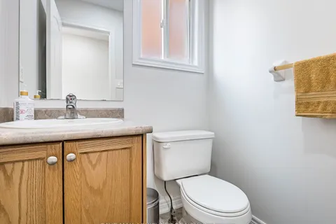 65 Eastview Gate, ON L6P 1N5