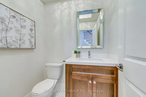 797 Oxford Street, ON M8Z 1L5