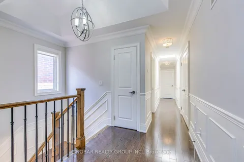 797 Oxford Street, ON M8Z 1L5