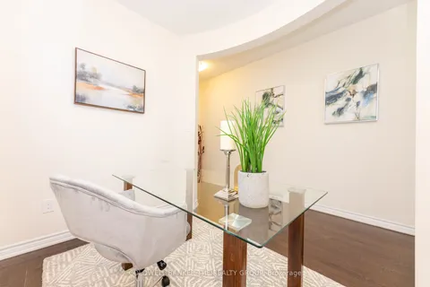 83 Enford Crescent, ON L7A 4C8