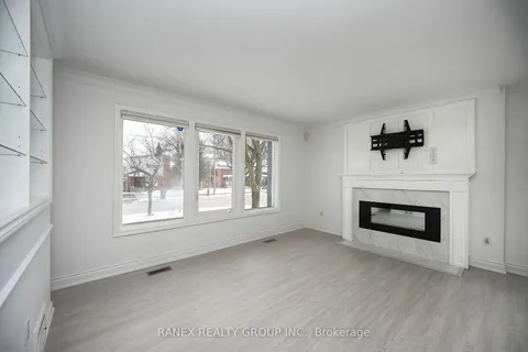 76 Eldomar Avenue, ON L6W 1R3