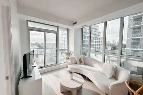 15 Zorra Street, ON M8Z 0C1
