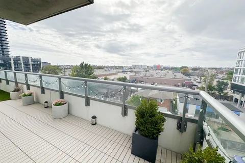 15 Zorra Street, ON M8Z 0C1