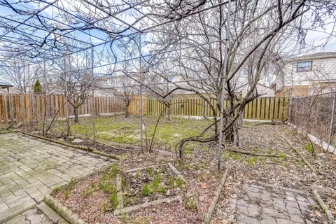 206 Vodden Street, ON L6X 2V3