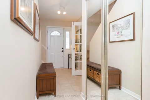 39 Dunblaine Crescent, ON L6T 3H1