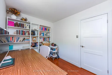 89 Mccraney Street, ON L6H 1H5