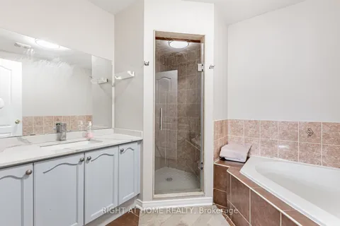 222 Albright Road, ON L6X 5E7