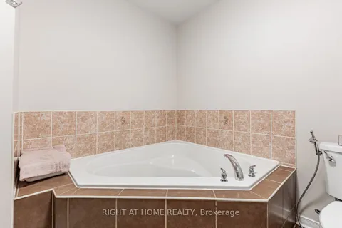 222 Albright Road, ON L6X 5E7