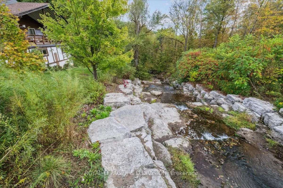 7095 Guelph Line, ON L0P 1B0