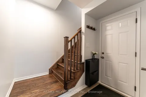 11 Givemay Street, ON L7A 0C7