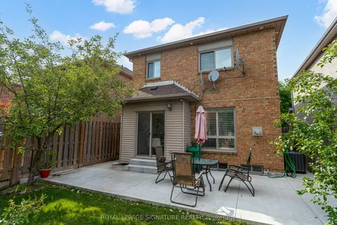 61 Cedarwood Crescent, ON L6X 4J9