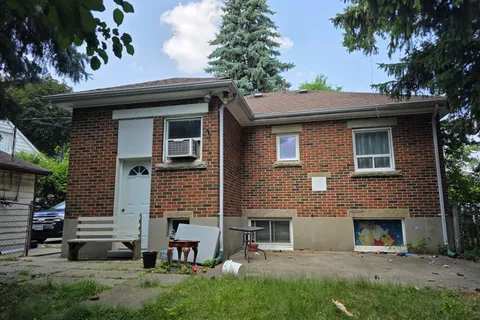 9 Rogers Road, ON L6X 1L7