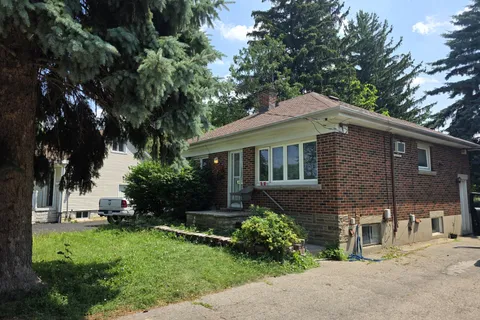 9 Rogers Road, ON L6X 1L7