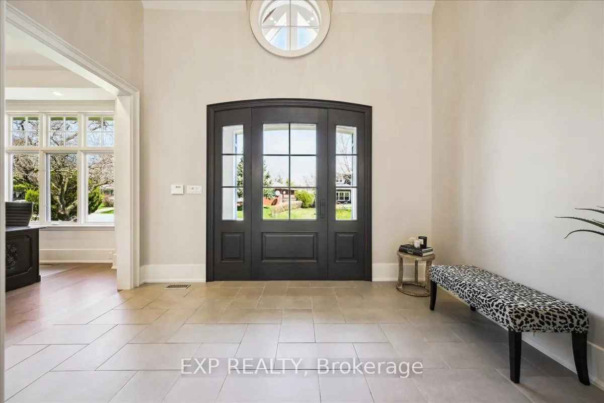 528 Wellington Crescent, ON L6L 4X5