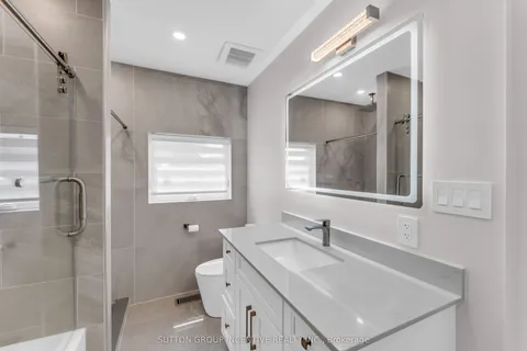 55 Dorward Drive, ON M9V 2J4