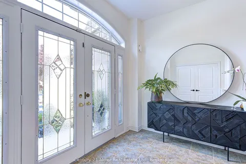 2301 Hertfordshire Way, ON L6H 7M5