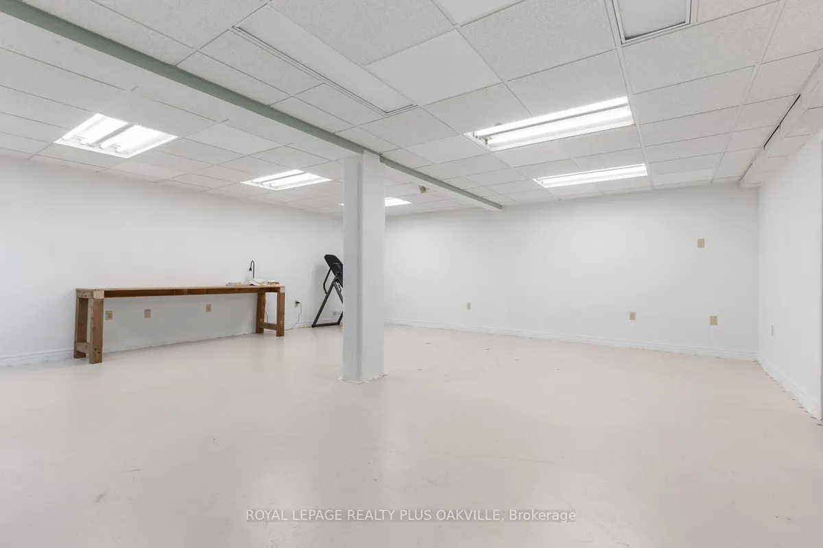 467 Anthony Drive, ON L6J 2K6