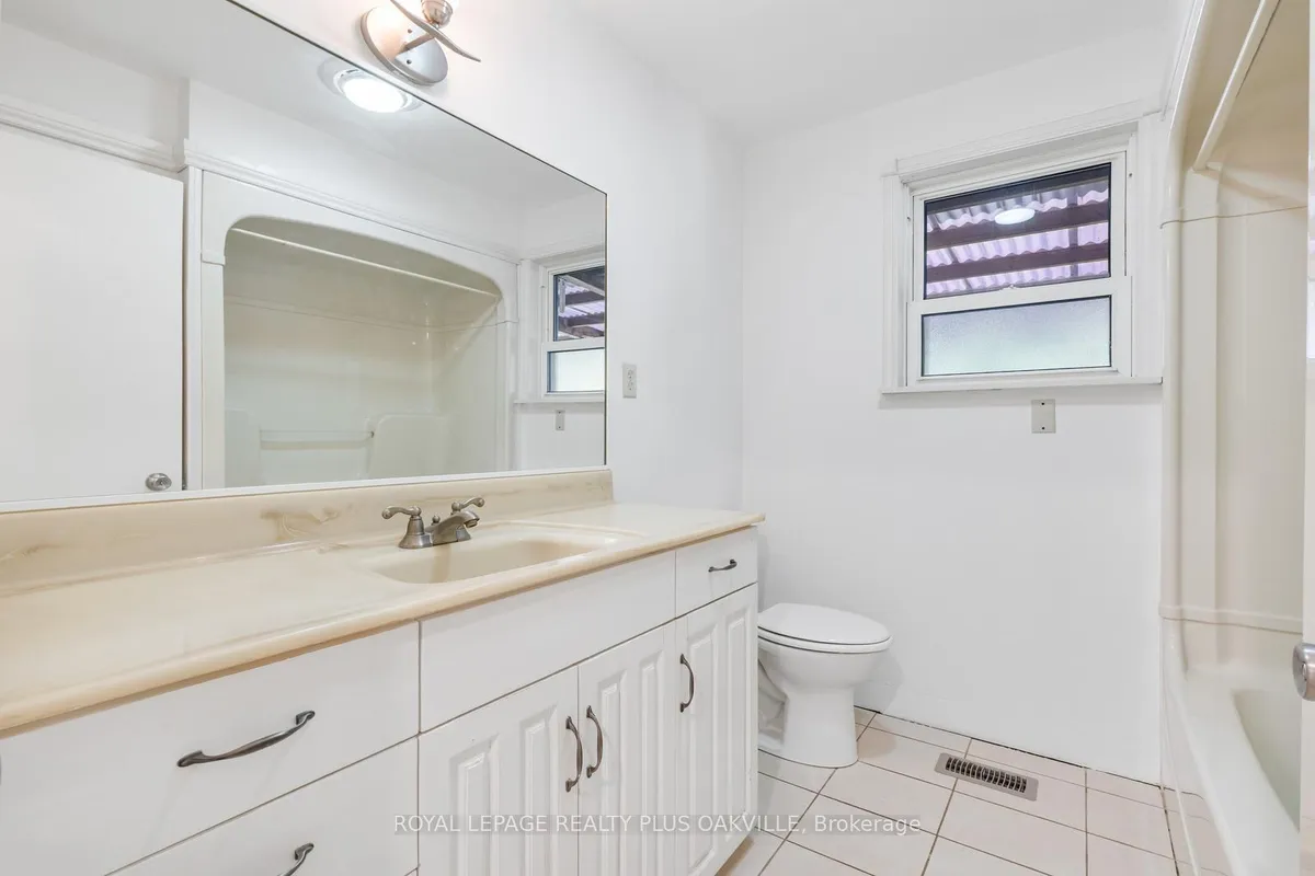 467 Anthony Drive, ON L6J 2K6