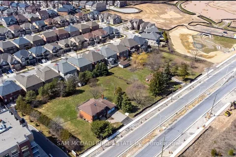 3148 Sixth Line, ON L6M 4J9