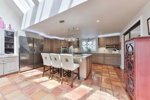 12 Ingleview Drive, ON L7C 1P3