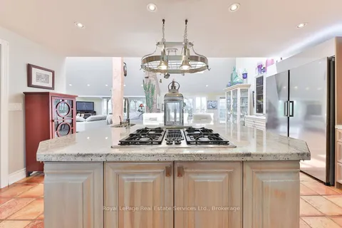 12 Ingleview Drive, ON L7C 1P3