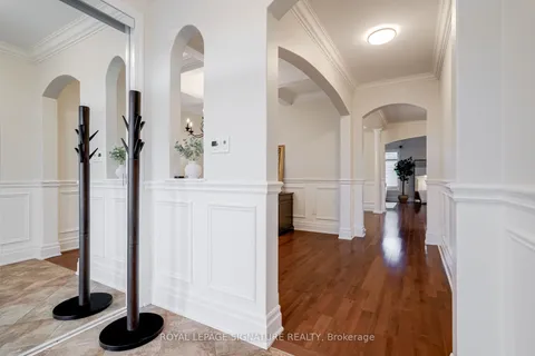 366 Cochrane Terrace, ON L9T 8C1