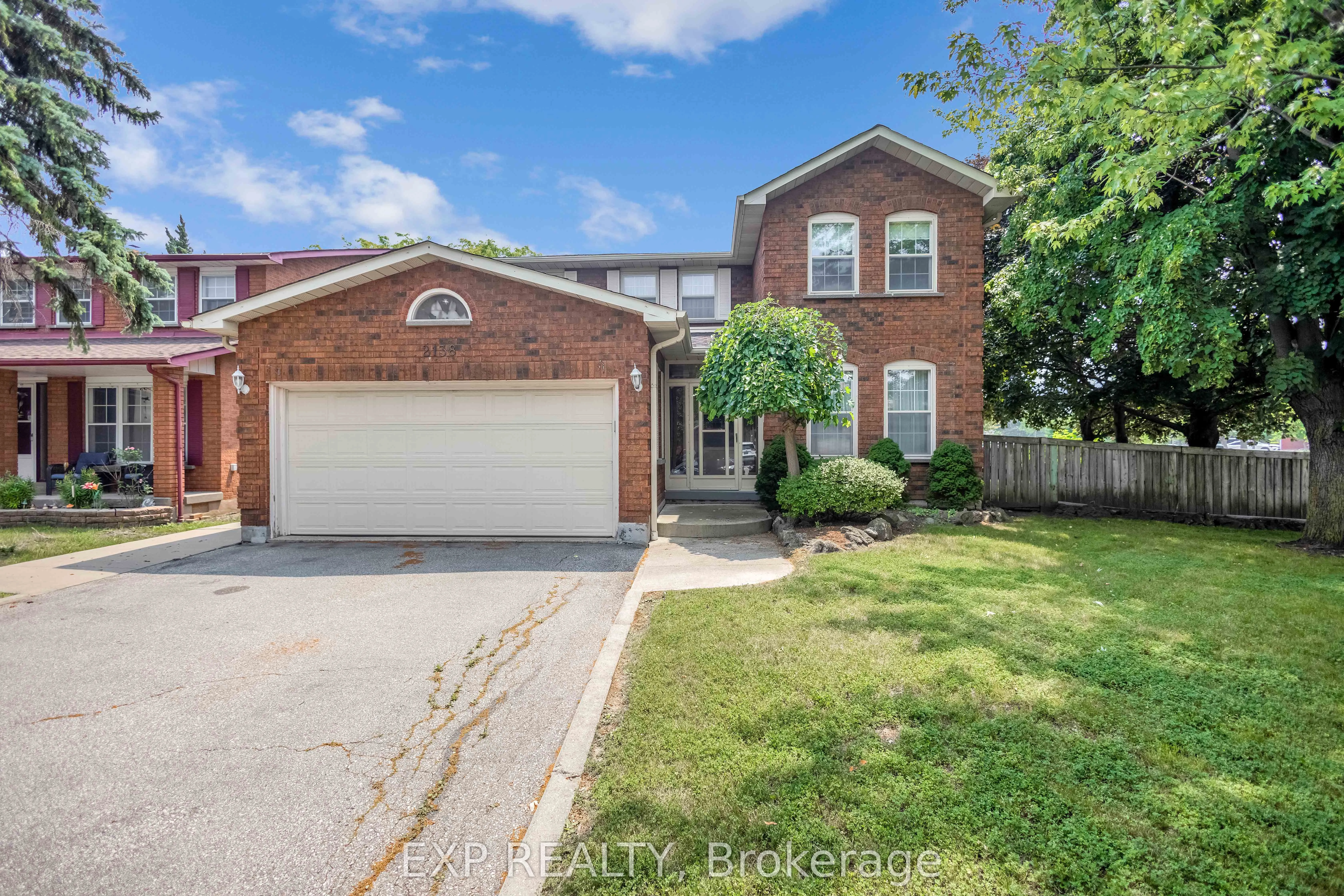 2138 The Chase N/A, ON L5M 3C8