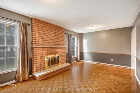 2138 The Chase N/A, ON L5M 3C8