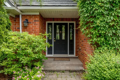 3 Morgan Drive, ON L7J 2L7