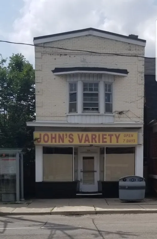 782 Dovercourt Road, ON M6H 2X3