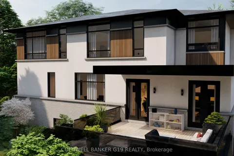 322 Pinetree Way, ON L5G 2R4