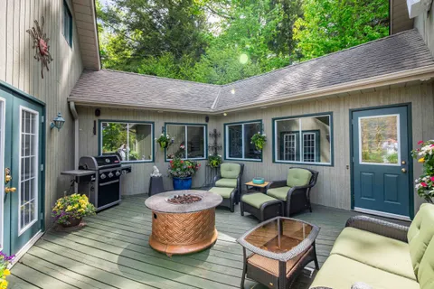 6 TURTLE LAKE Drive, ON L7J 2W7