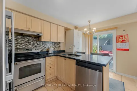 98 Albright Road, ON L6X 5E6