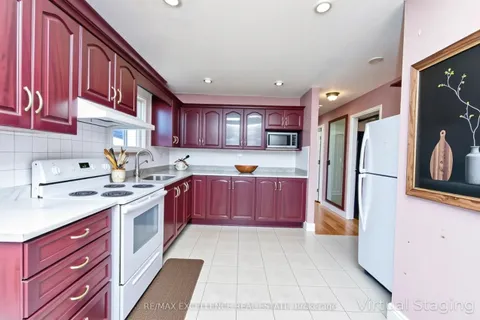 7396 Sills Road, ON L4T 2K1